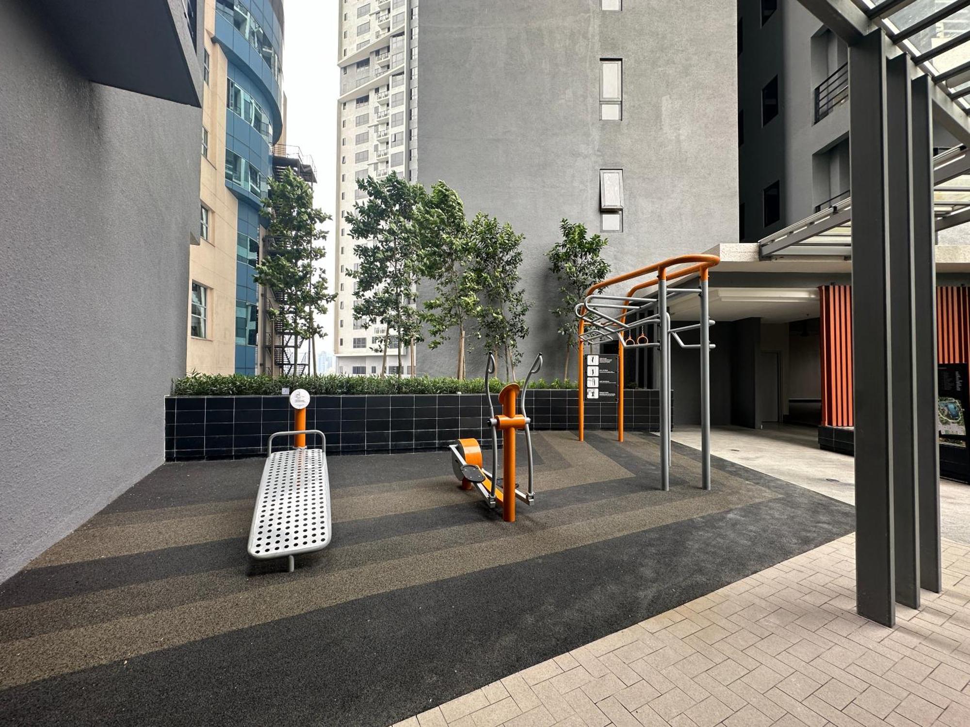 Pangsapuri Agile Bukit Bintang By Romeo